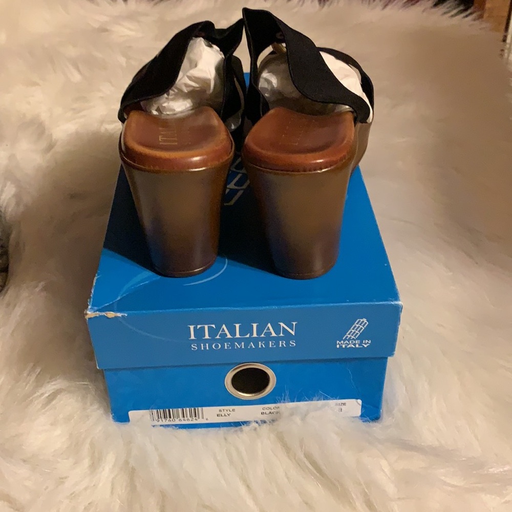 Italian Shoemakers. The Elly wedge in black. - Picture 4 of 5